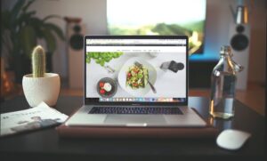 buying an already established website featured image